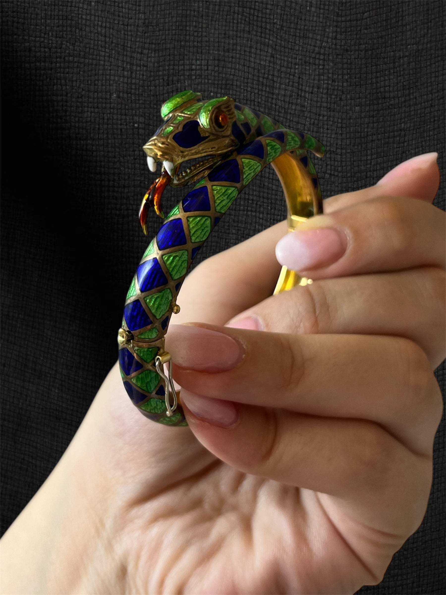 Bracciale smaltato “Eva”