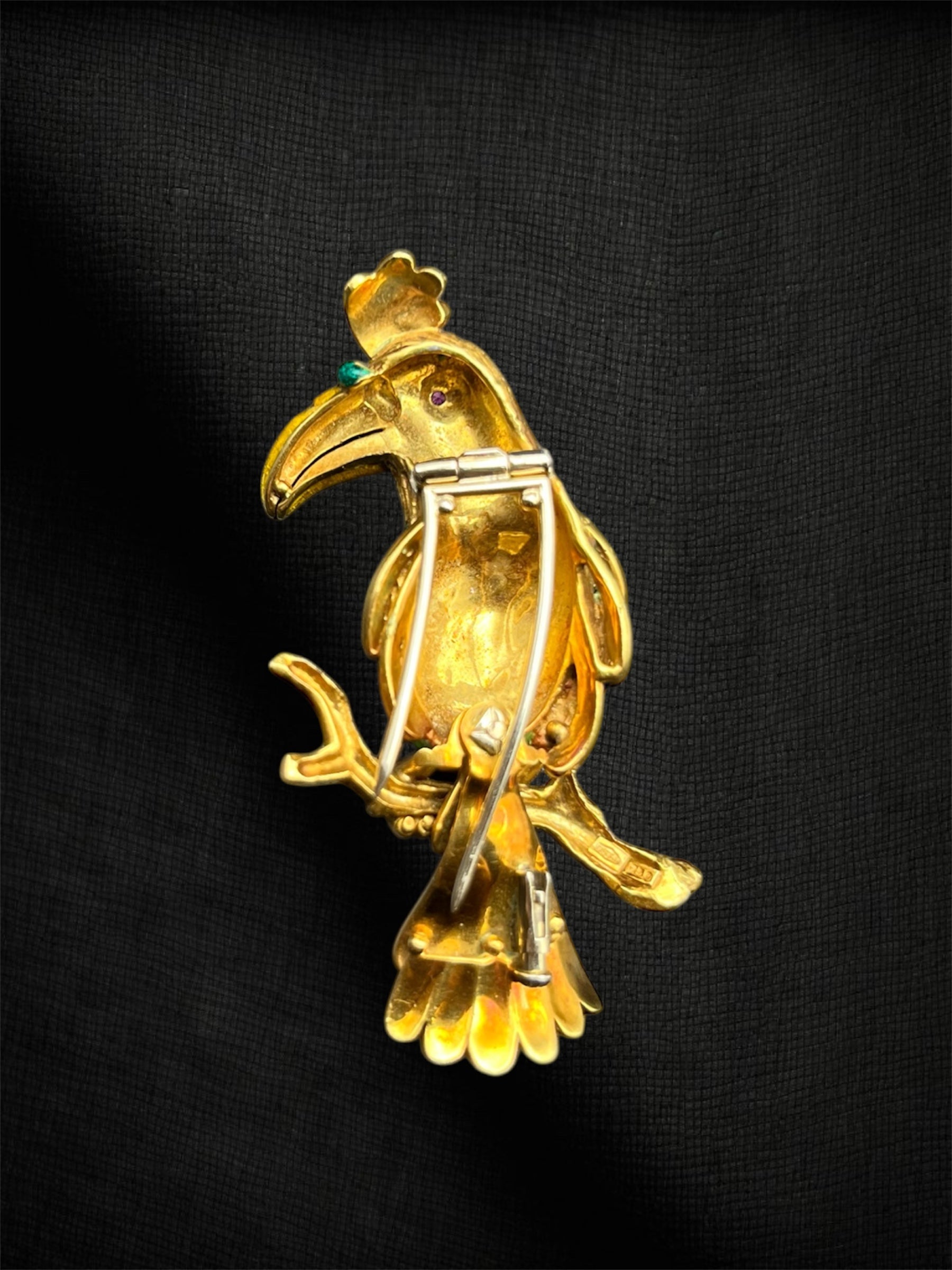 Spilla “Precious Parrot”