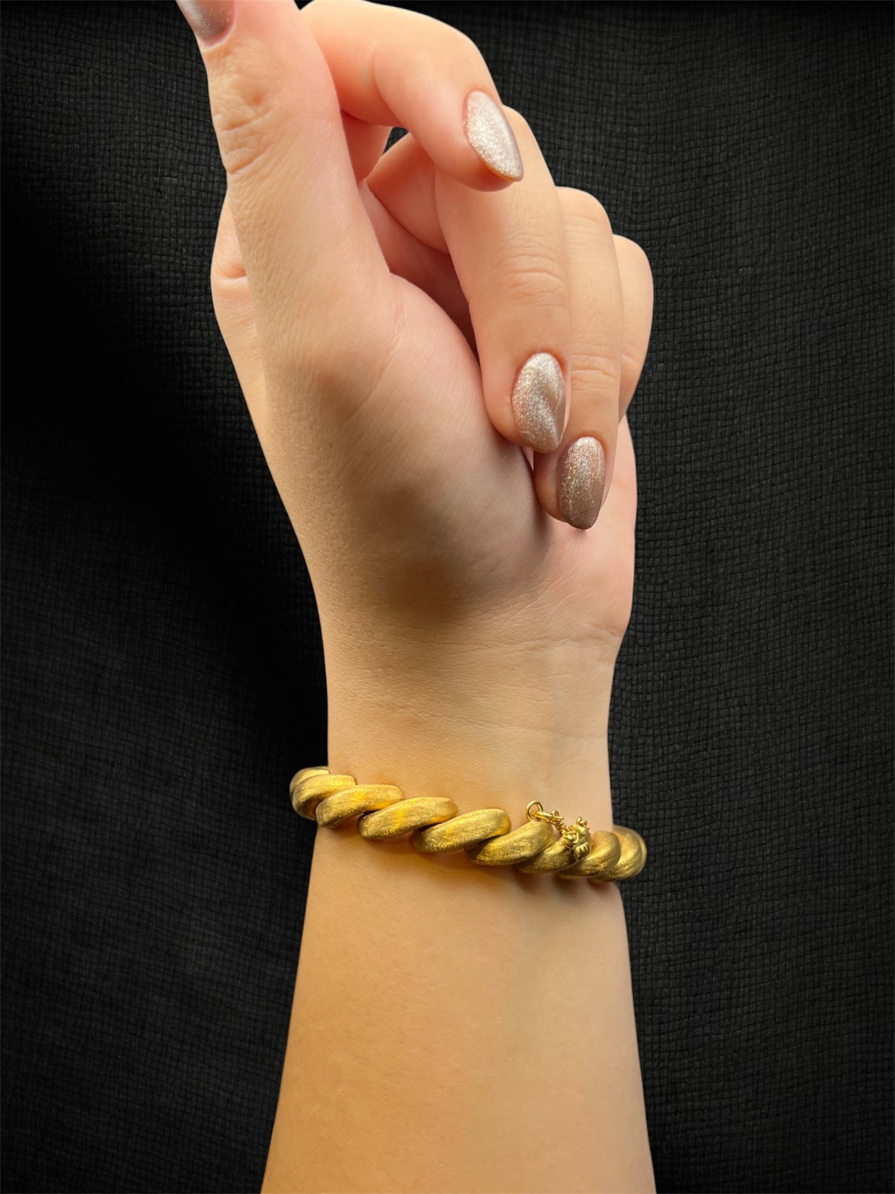 Bracciale “Intreccio Dorato”