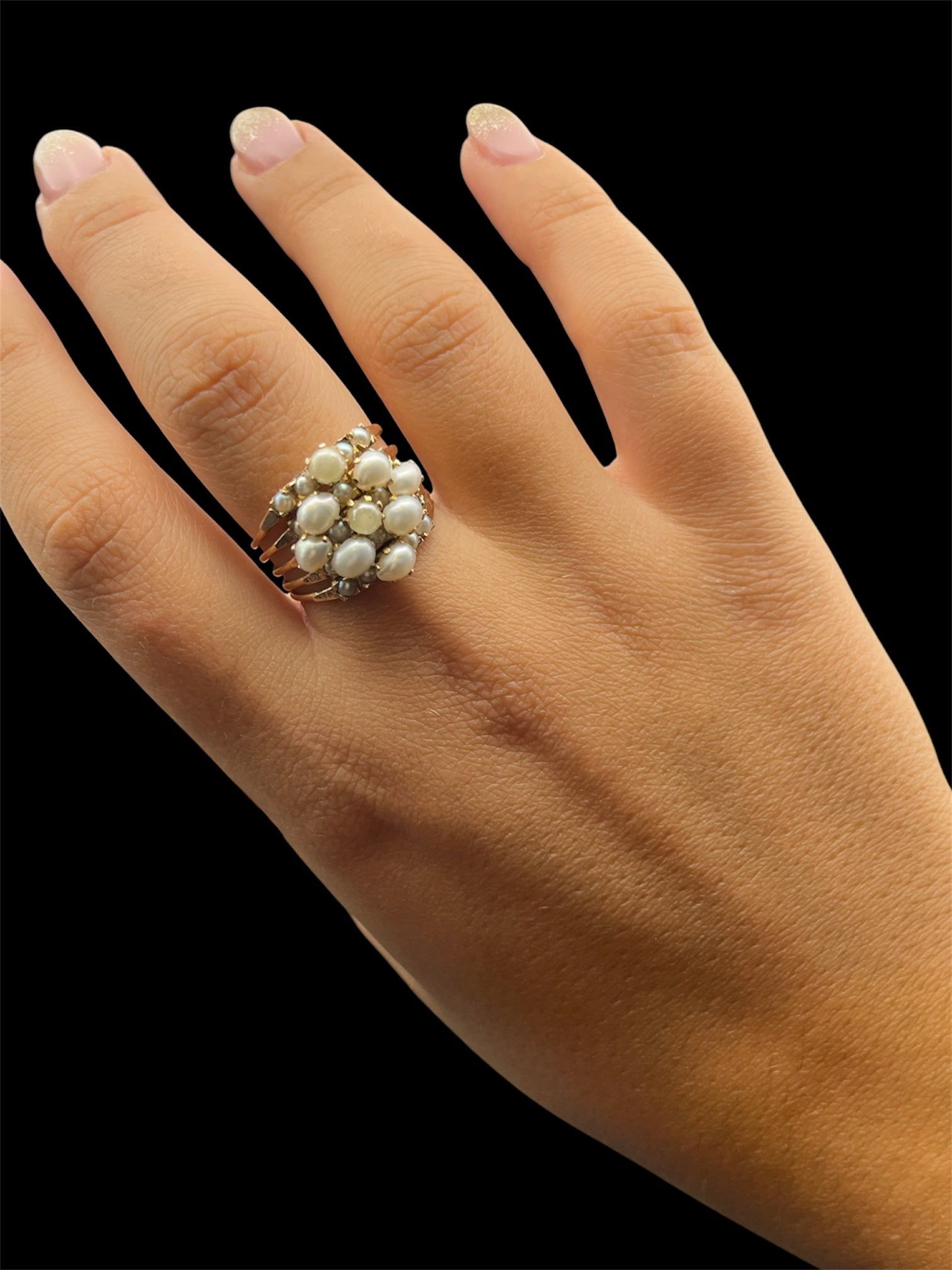 Anello “Coltre di Perle”