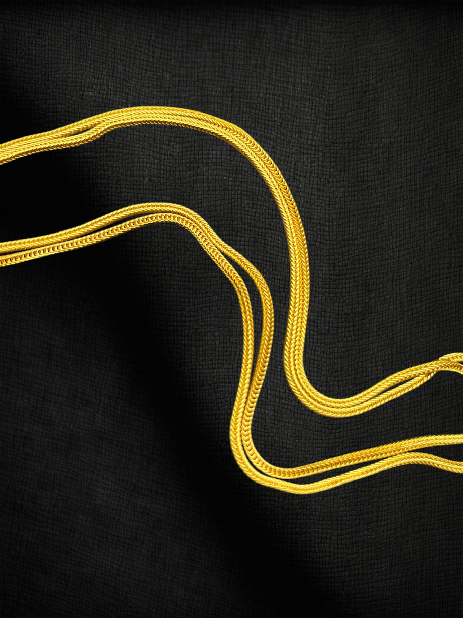 Lunga Collana Regolabile “Promessa Dorata”