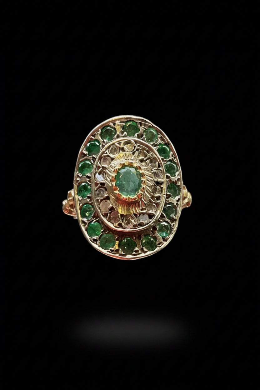 Anello “Grappolo di Luce”