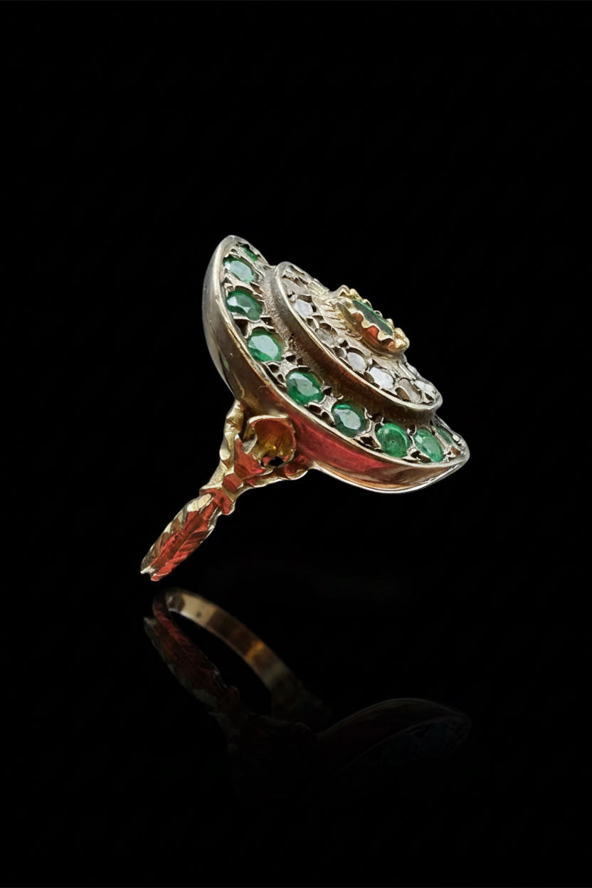 Anello “Grappolo di Luce”