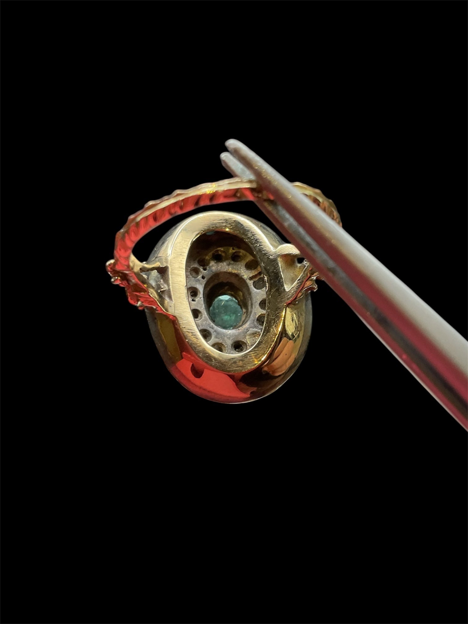 Anello “Grappolo di Luce”